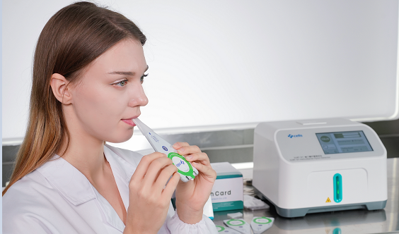 Análisis de muestras de la prueba de aliento con urea para H. pylori